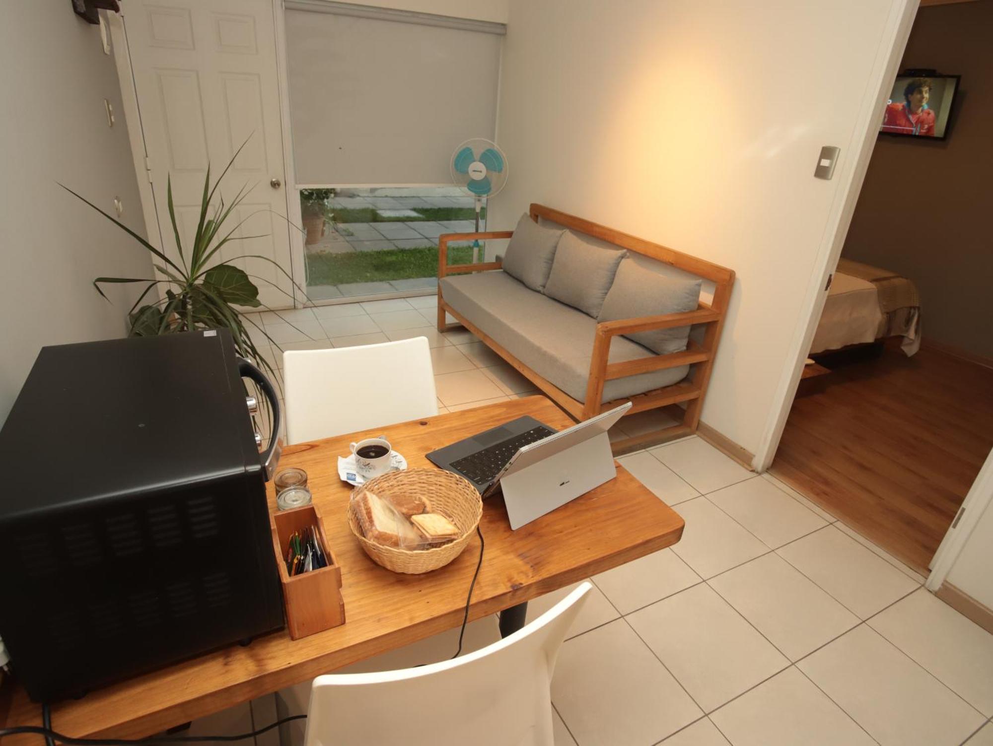 Aparthotel De Triana